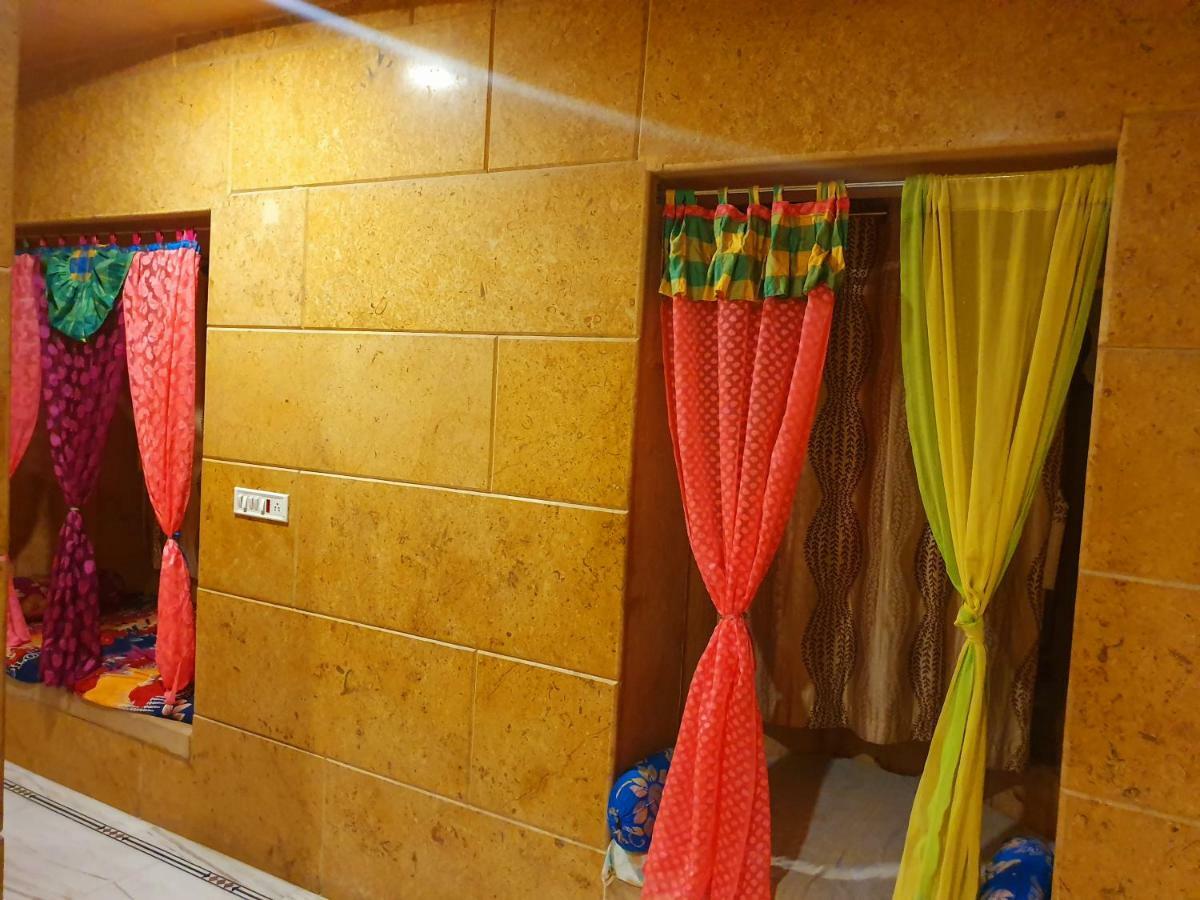 Hotel Qutub Villa Jaisalmer Esterno foto