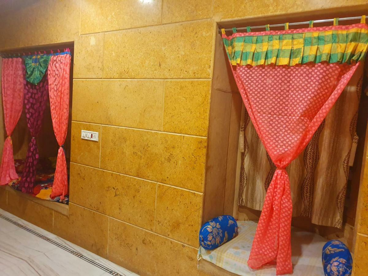 Hotel Qutub Villa Jaisalmer Esterno foto